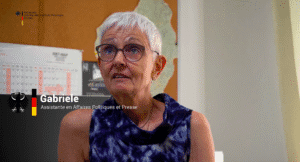 Rencontrez notre Assistante en Affaires Politiques et Presse !